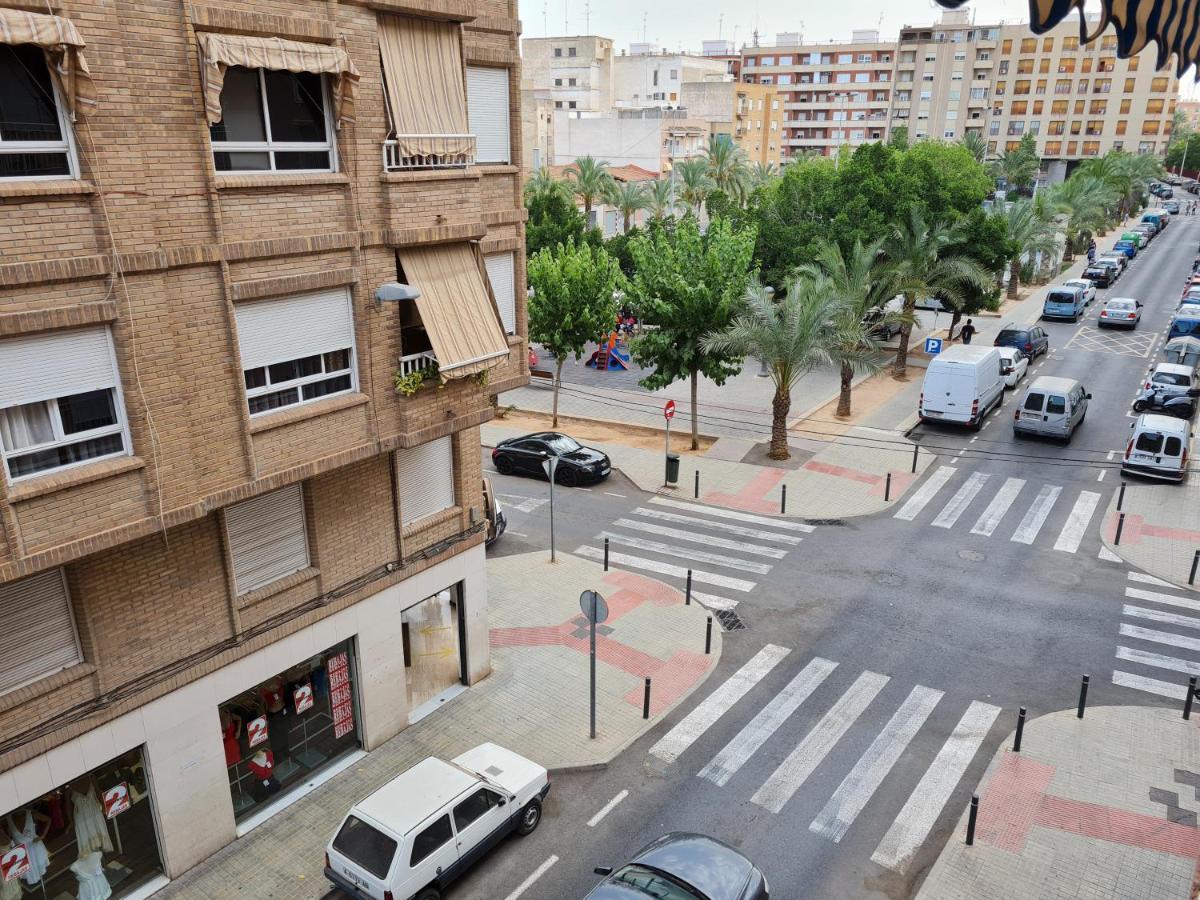 Enrique Numero 68 Apartment Elche Bagian luar foto